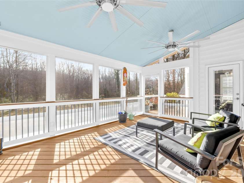 110 Easy Street, Mooresville, NC 28117.  MLS# CAR4332521, YatesRealty ID 31291. 