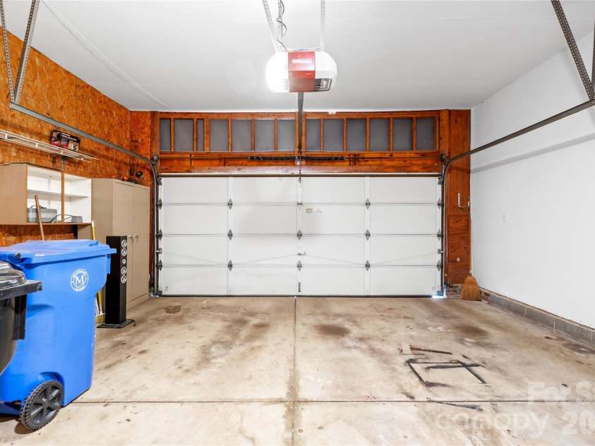 110 Easy Street, Mooresville, NC 28117.  MLS# CAR4332521, YatesRealty ID 31291. 