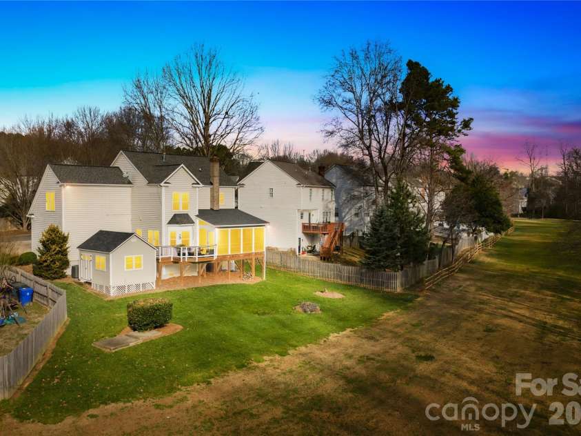 110 Easy Street, Mooresville, NC 28117.  MLS# CAR4332521, YatesRealty ID 31291. 