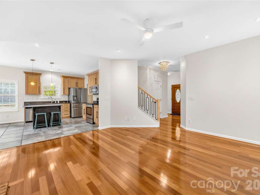 110 Easy Street, Mooresville, NC 28117.  MLS# CAR4332521, YatesRealty ID 31291. 
