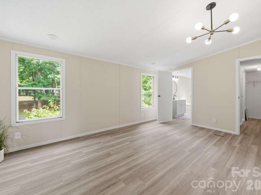 5177 Valleymere Road, Rock Hill, SC 29732.  MLS# CAR4386686, YatesRealty ID 31293. 