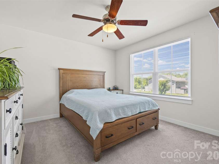 10295 October Glory Way, Charlotte, NC 28215.  MLS# CAR4389910, YatesRealty ID 31295. BEDROOM #3
