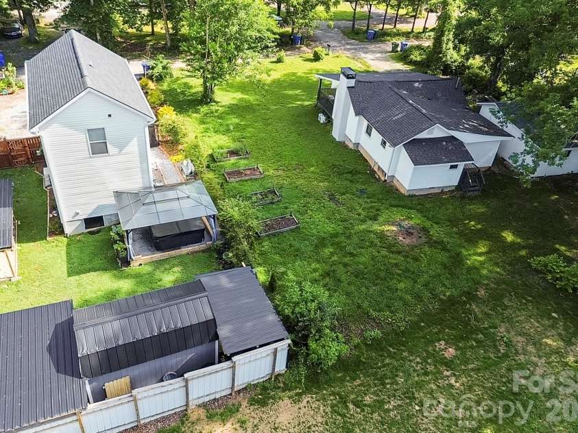 13 Trade Street, Arden, NC 28704.  MLS# CAR4388890, YatesRealty ID 31297. 