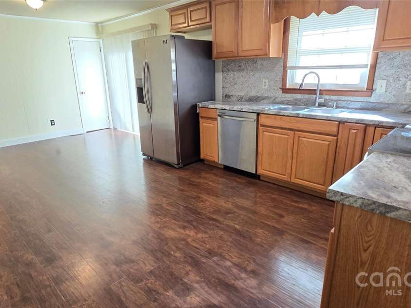 206 ROWAL Street, Conover, NC 28613.  MLS# CAR4288804, YatesRealty ID 31299. 