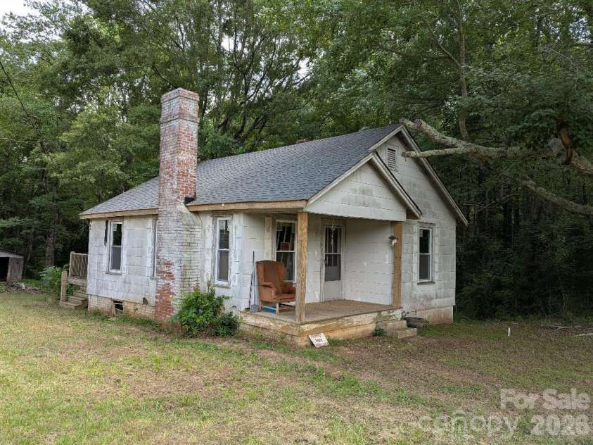 4548 Springs Road, Conover, NC 28613.  MLS# CAR4394546, YatesRealty ID 31299. 