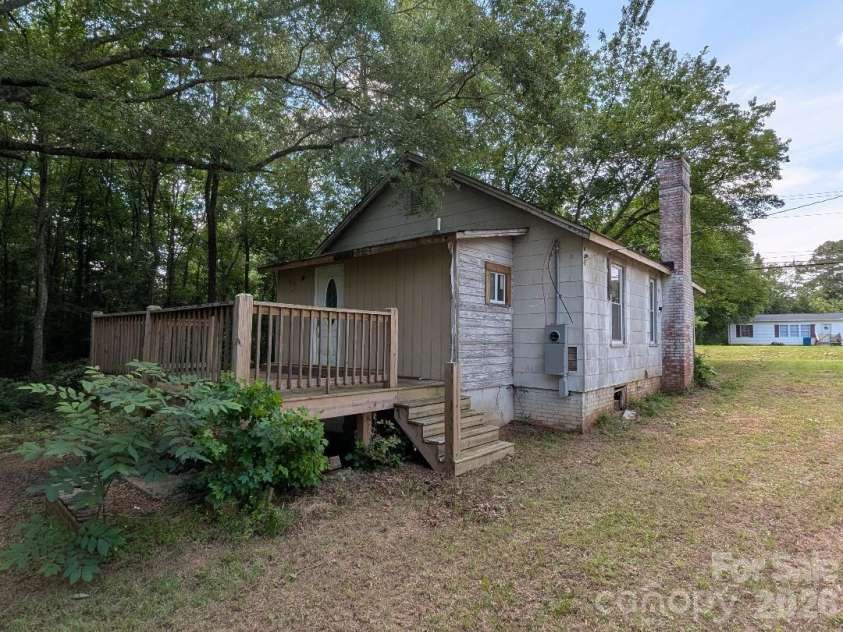 4548 Springs Road, Conover, NC 28613.  MLS# CAR4394546, YatesRealty ID 31299. 