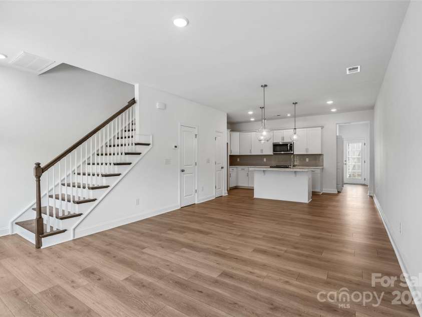 131 Cherry Springs Lane, Asheville, NC 28804.  MLS# CAR4315060, YatesRealty ID 313. 