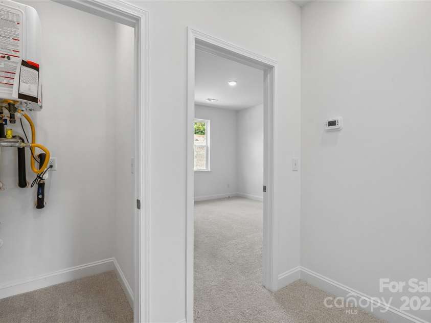 131 Cherry Springs Lane, Asheville, NC 28804.  MLS# CAR4315060, YatesRealty ID 313. 