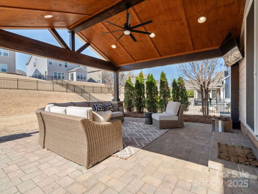 1016 Hickory Pine Road, Waxhaw, NC 28173.  MLS# CAR4223844, YatesRealty ID 3130. 