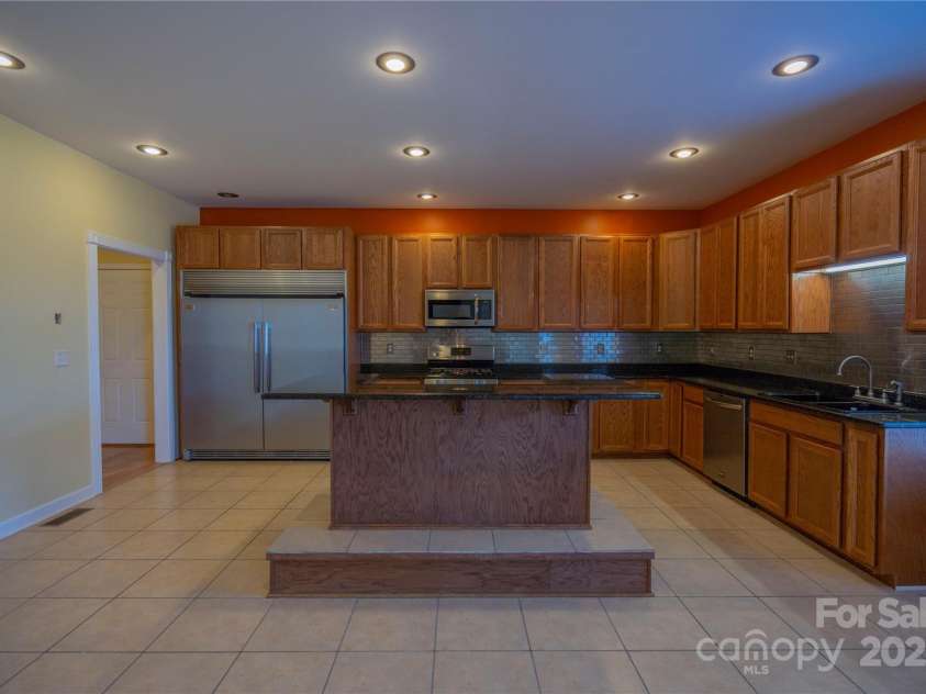 2536 Tyro Road, Lexington, NC 27295.  MLS# CAR4277965, YatesRealty ID 3130. 