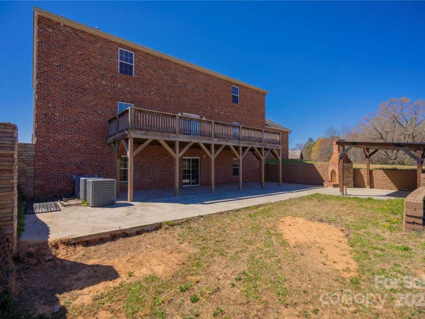 2536 Tyro Road, Lexington, NC 27295.  MLS# CAR4277965, YatesRealty ID 3130. 