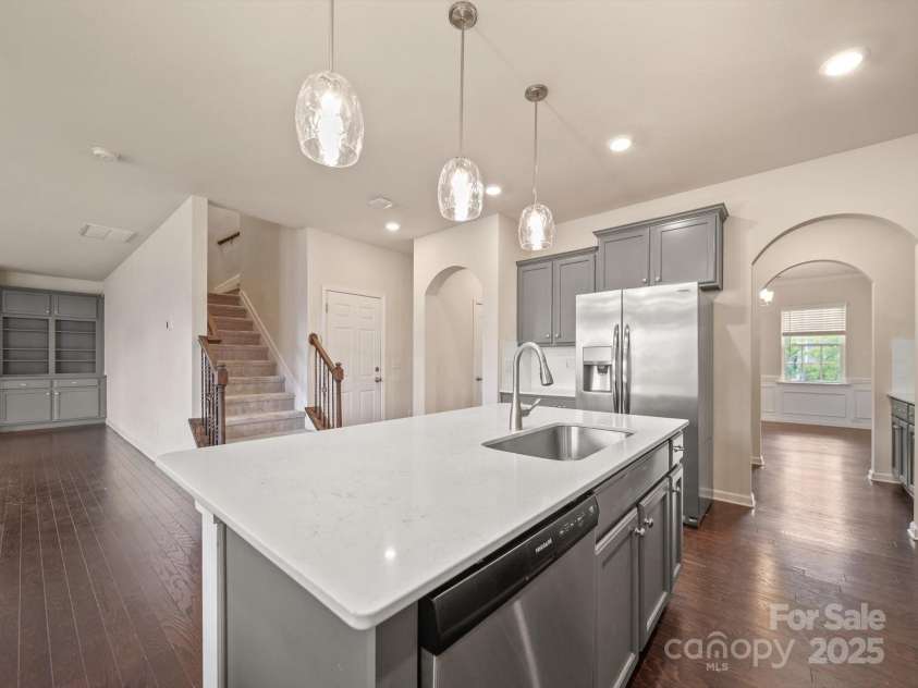 1067 Winnett Drive, Waxhaw, NC 28173.  MLS# CAR4282163, YatesRealty ID 31300. 