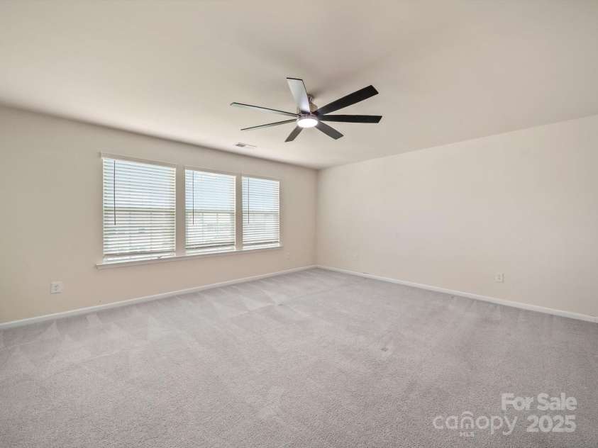 1067 Winnett Drive, Waxhaw, NC 28173.  MLS# CAR4282163, YatesRealty ID 31300. 