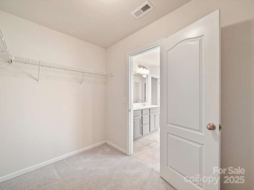 1067 Winnett Drive, Waxhaw, NC 28173.  MLS# CAR4282163, YatesRealty ID 31300. 