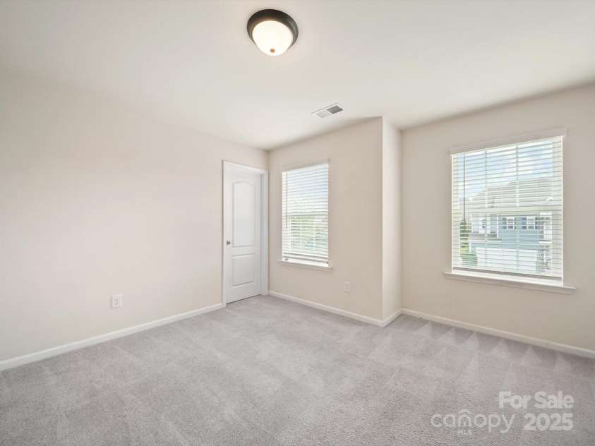 1067 Winnett Drive, Waxhaw, NC 28173.  MLS# CAR4282163, YatesRealty ID 31300. 