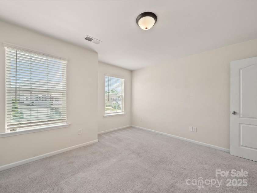 1067 Winnett Drive, Waxhaw, NC 28173.  MLS# CAR4282163, YatesRealty ID 31300. 