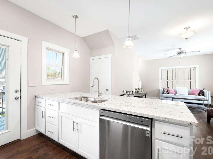 79 Wheeler Road, Weaverville, NC 28787.  MLS# CAR4366241, YatesRealty ID 31300. 