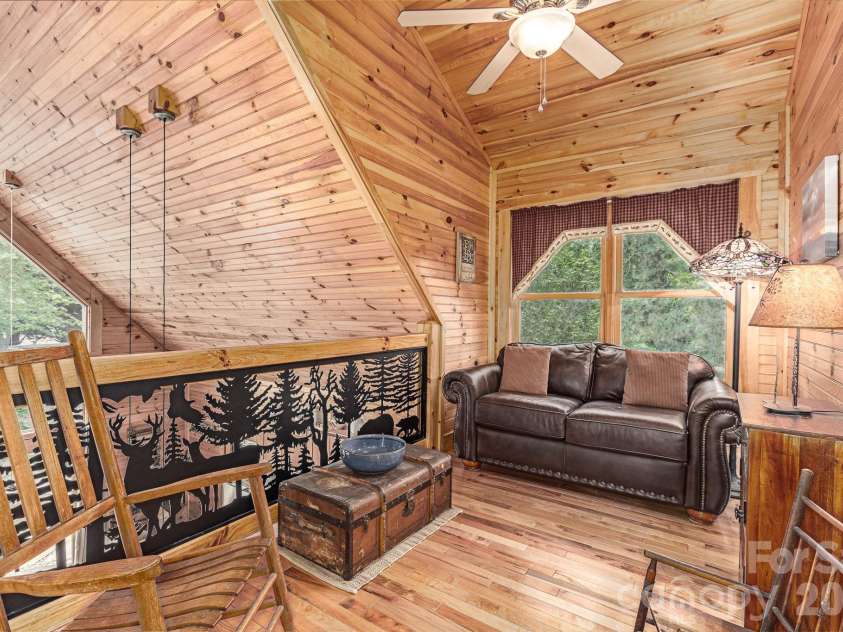68 Woodgate Trail, Nebo, NC 28751.  MLS# CAR4389561, YatesRealty ID 31301. 
