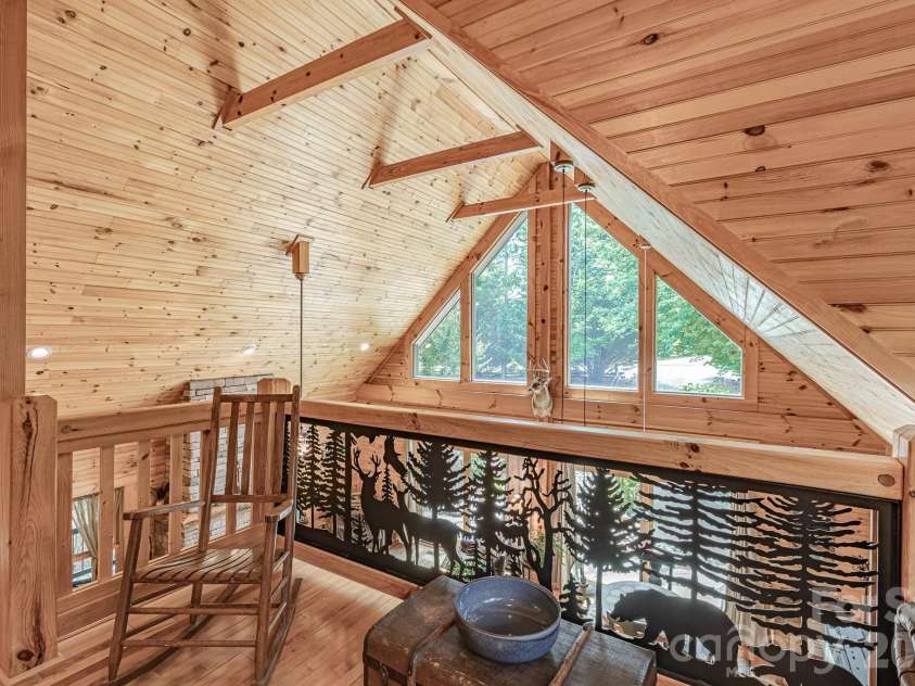 68 Woodgate Trail, Nebo, NC 28751.  MLS# CAR4389561, YatesRealty ID 31301. 