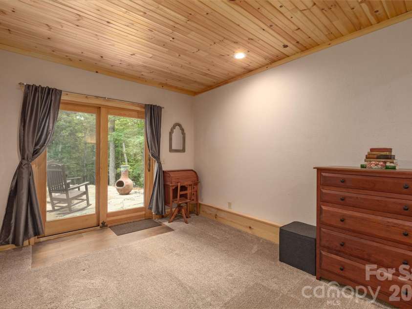68 Woodgate Trail, Nebo, NC 28751.  MLS# CAR4389561, YatesRealty ID 31301. 