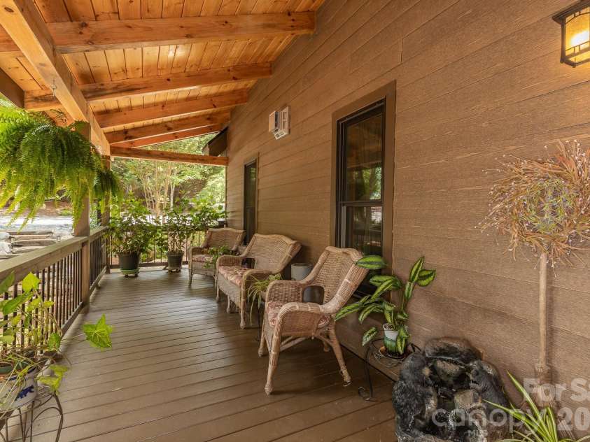 68 Woodgate Trail, Nebo, NC 28751.  MLS# CAR4389561, YatesRealty ID 31301. 