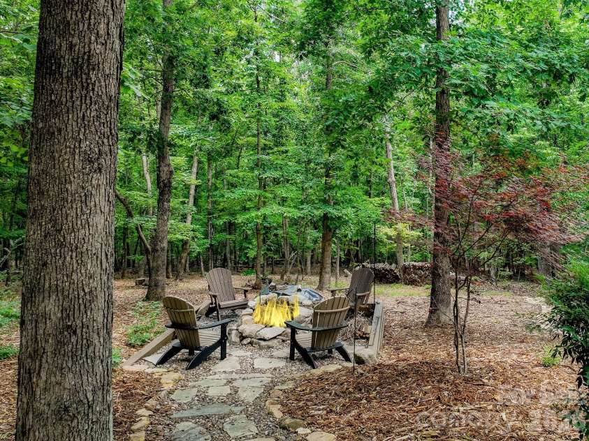 68 Woodgate Trail, Nebo, NC 28751.  MLS# CAR4389561, YatesRealty ID 31301. 