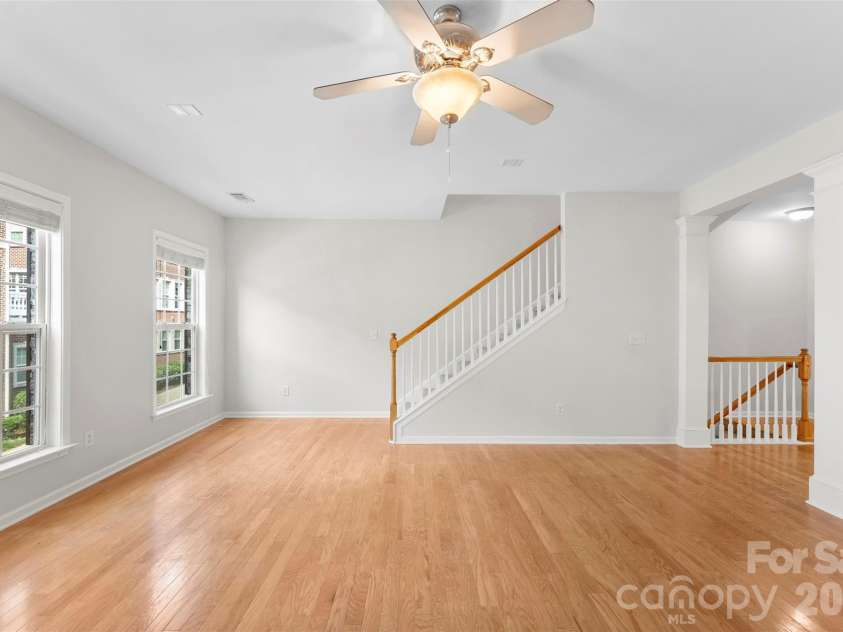 1960 winpole Lane, Charlotte, NC 28273.  MLS# CAR4393450, YatesRealty ID 31307. 