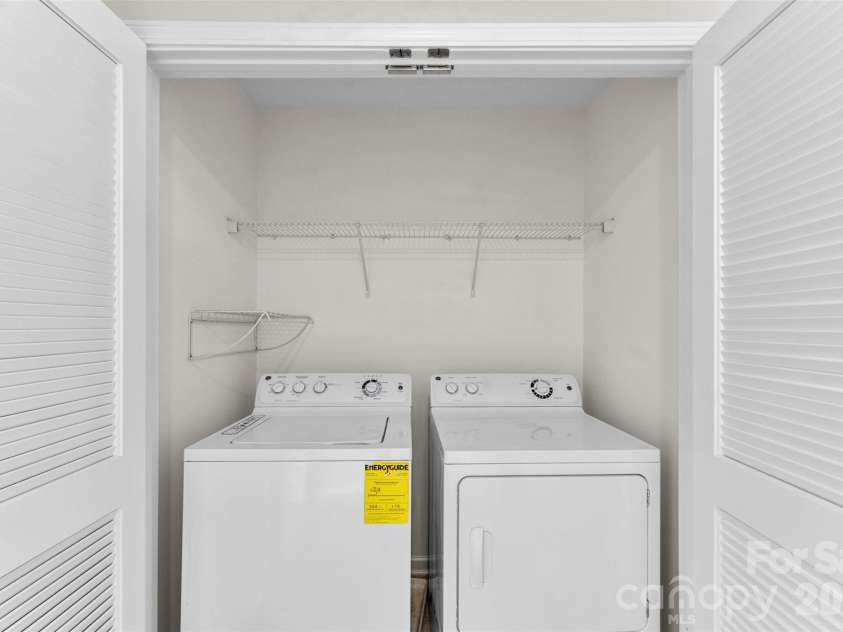 1960 winpole Lane, Charlotte, NC 28273.  MLS# CAR4393450, YatesRealty ID 31307. Laundry(3rd floor)