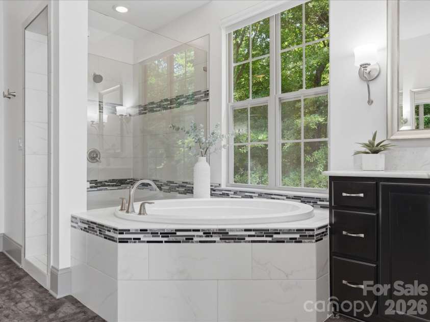 5717 Weddington Road, Concord, NC 28027.  MLS# CAR4394509, YatesRealty ID 31308. 
