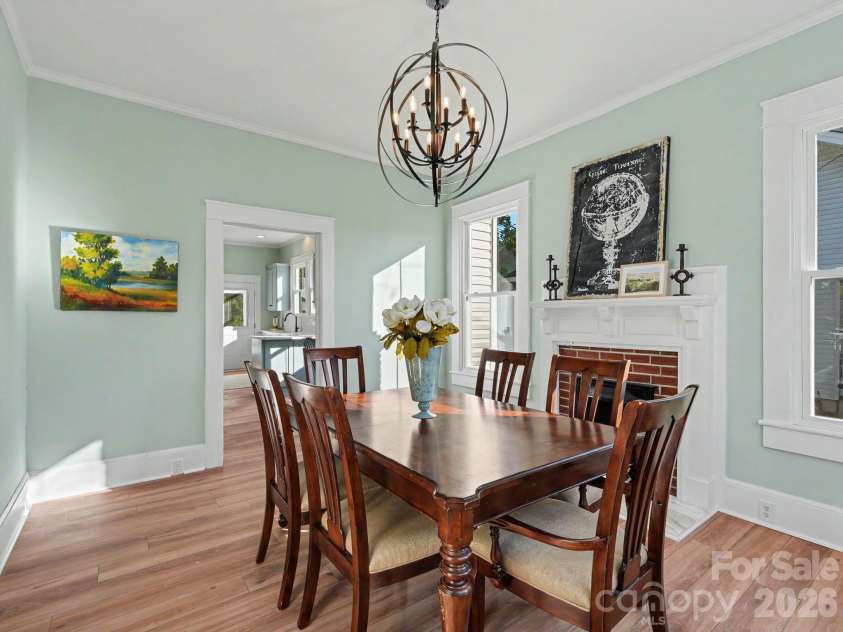 152 West End Street, Chester, SC 29706.  MLS# CAR4391260, YatesRealty ID 31309. 