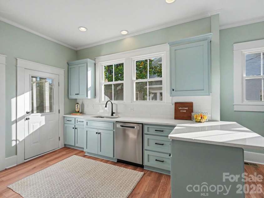 152 West End Street, Chester, SC 29706.  MLS# CAR4391260, YatesRealty ID 31309. 