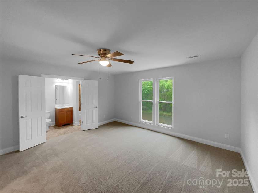 6204 River Birch Drive, Gastonia, NC 28056.  MLS# CAR4244711, YatesRealty ID 31309. 