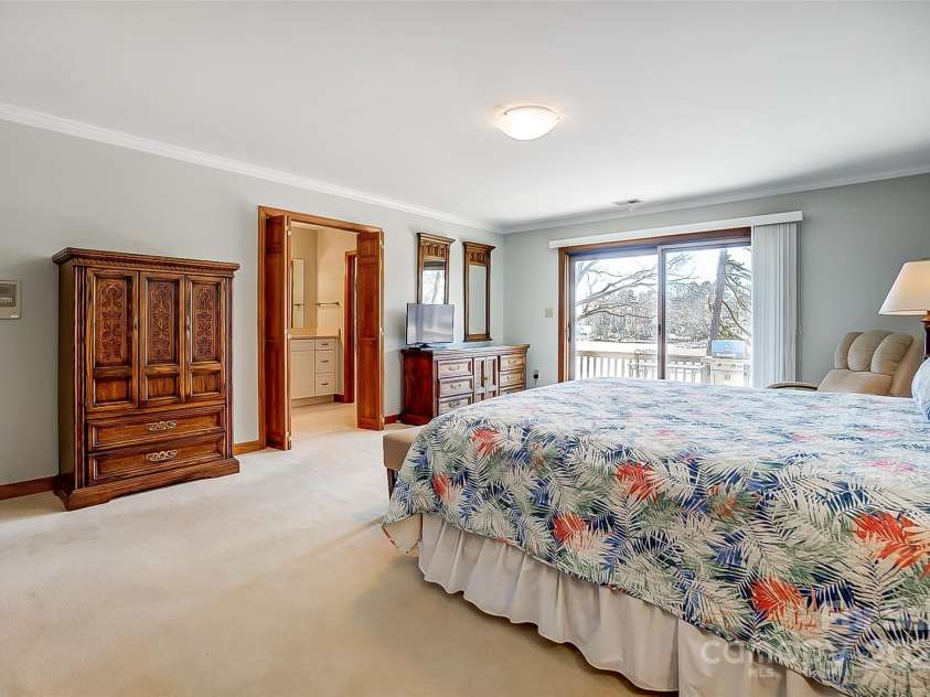 11 Courageous Street, Lake Wylie, SC 29710.  MLS# CAR4226030, YatesRealty ID 3131. 