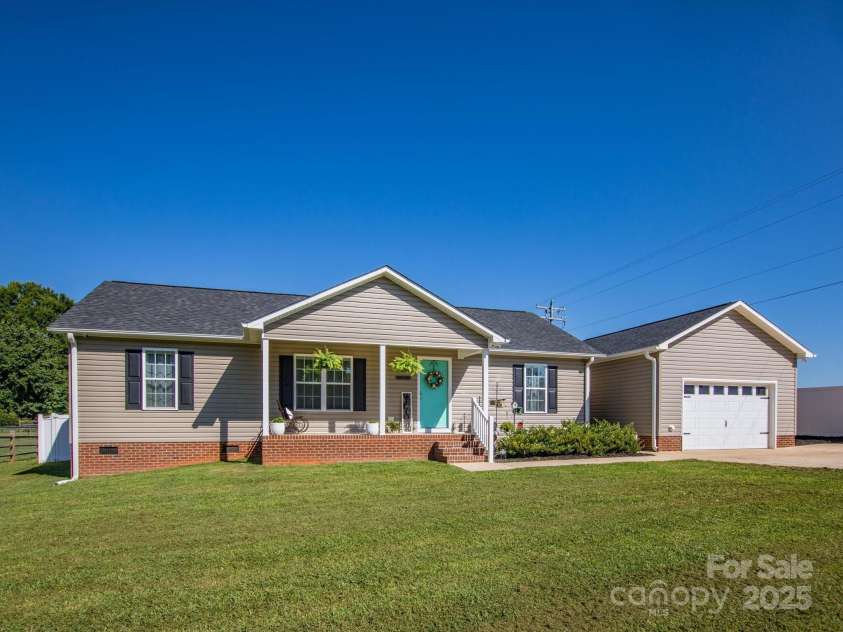 110 Lochshire Lane, Woodleaf, NC 27054.  MLS# CAR4263115, YatesRealty ID 31312. 