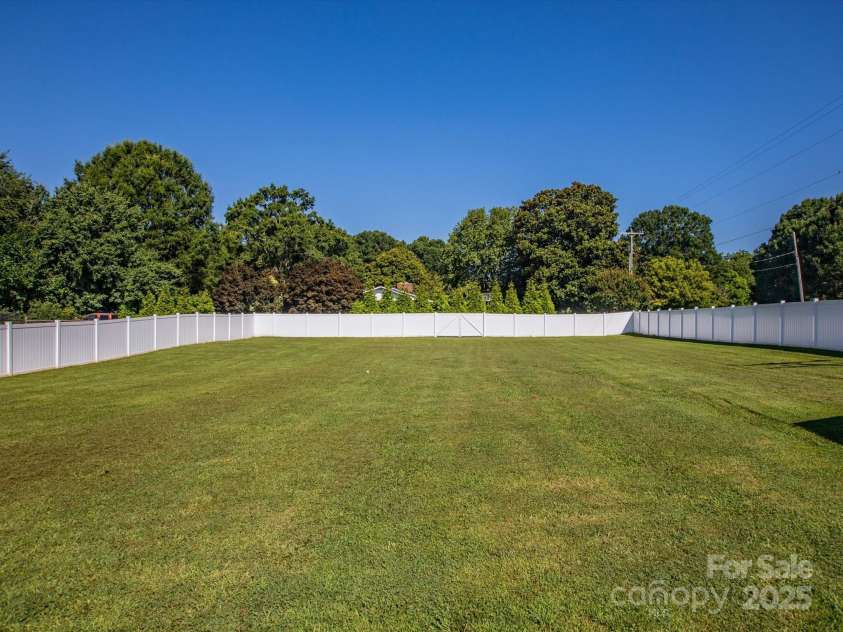 110 Lochshire Lane, Woodleaf, NC 27054.  MLS# CAR4263115, YatesRealty ID 31312. 