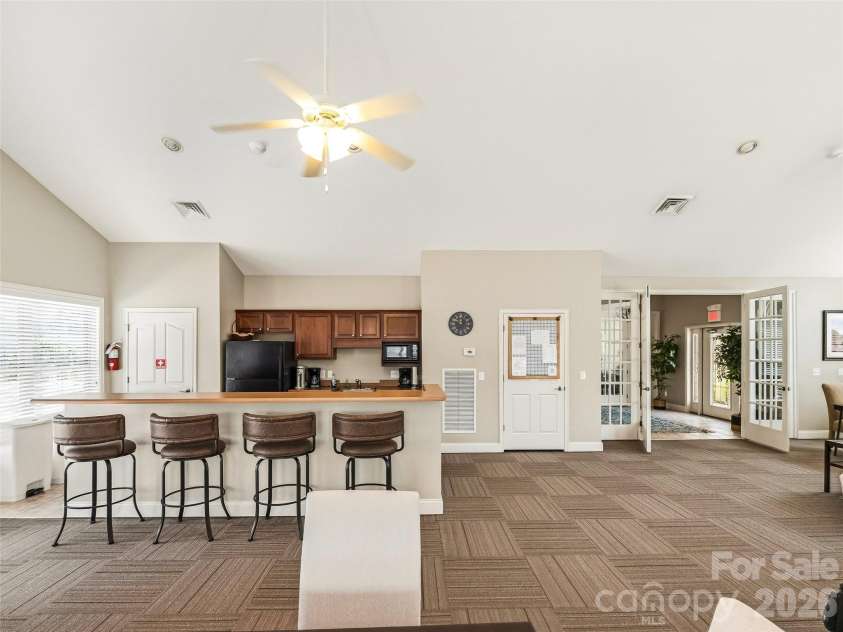 39 Braeburn Way, Flat Rock, NC 28731.  MLS# CAR4390391, YatesRealty ID 31313. Club House