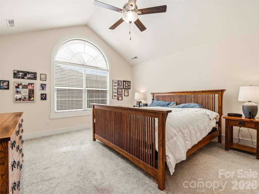 39 Braeburn Way, Flat Rock, NC 28731.  MLS# CAR4390391, YatesRealty ID 31313. Primary Bedroom