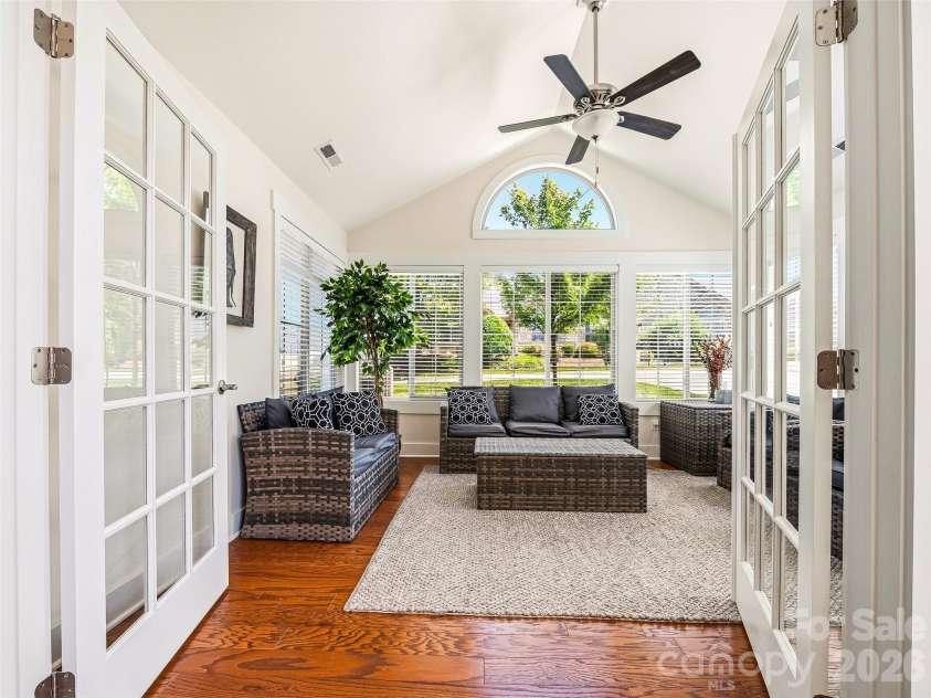 39 Braeburn Way, Flat Rock, NC 28731.  MLS# CAR4390391, YatesRealty ID 31313. Sun Room