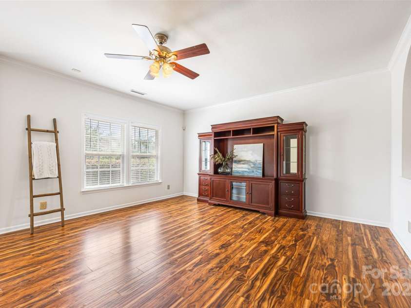 6093 Laurent Avenue, Fort Mill, SC 29715.  MLS# CAR4280903, YatesRealty ID 31313. 
