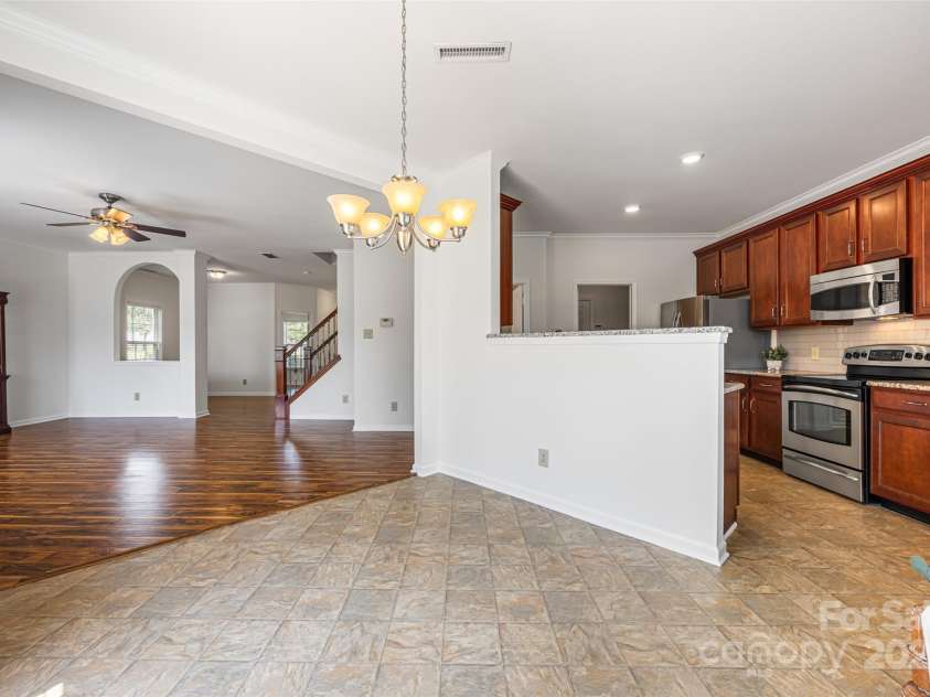 6093 Laurent Avenue, Fort Mill, SC 29715.  MLS# CAR4280903, YatesRealty ID 31313. 