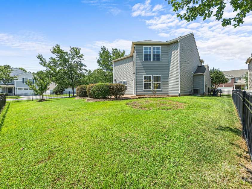 6093 Laurent Avenue, Fort Mill, SC 29715.  MLS# CAR4280903, YatesRealty ID 31313. 