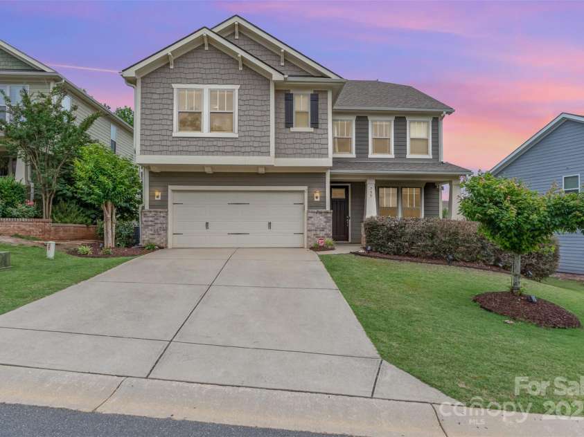 755 Lagan Court, Fort Mill, SC 29715.  MLS# CAR4263619, YatesRealty ID 31314. 