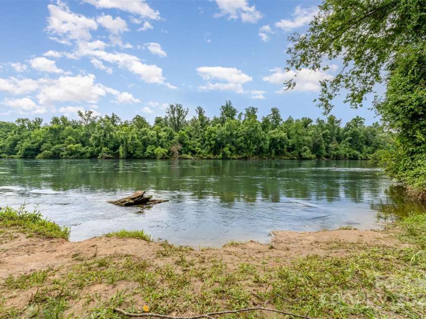 755 Lagan Court, Fort Mill, SC 29715.  MLS# CAR4263619, YatesRealty ID 31314. 