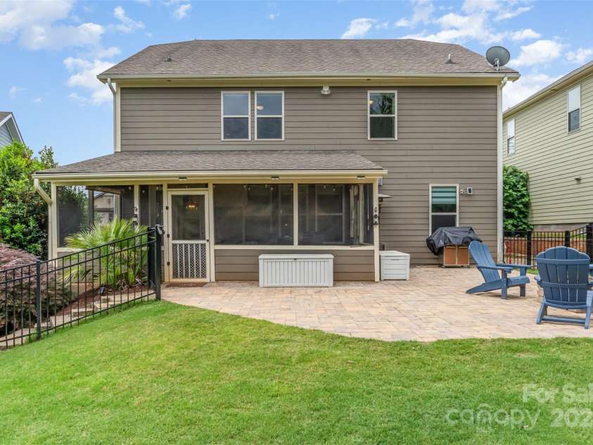 755 Lagan Court, Fort Mill, SC 29715.  MLS# CAR4263619, YatesRealty ID 31314. 