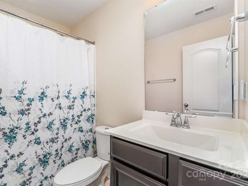 755 Lagan Court, Fort Mill, SC 29715.  MLS# CAR4263619, YatesRealty ID 31314. 