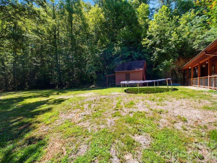 1857 Creekside Place, Lenoir, NC 28645.  MLS# CAR4394415, YatesRealty ID 31315. 