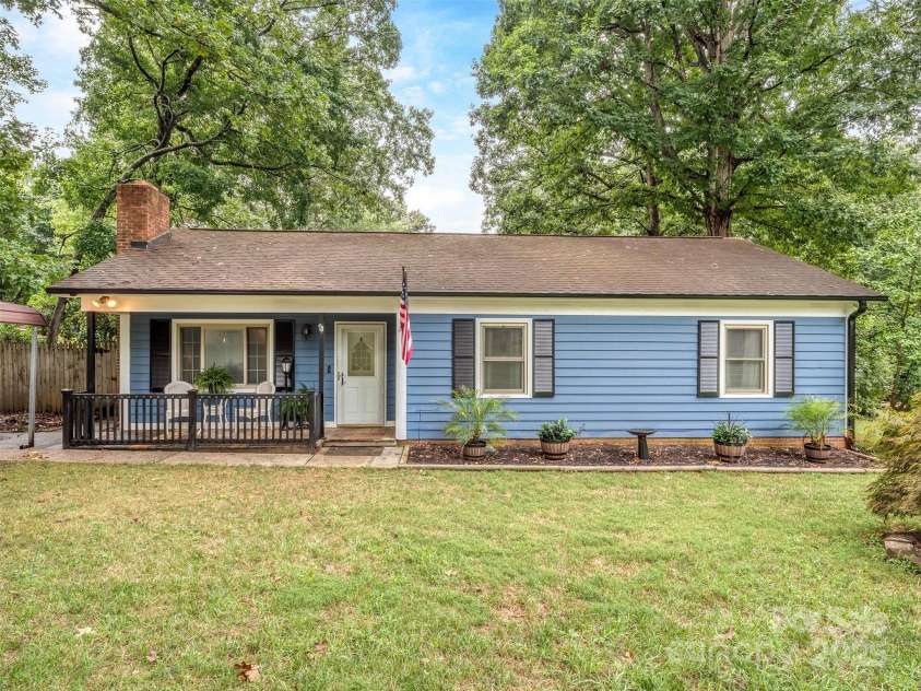 2328 Woodfield Circle, Gastonia, NC 28056.  MLS# CAR4286459, YatesRealty ID 31315. 