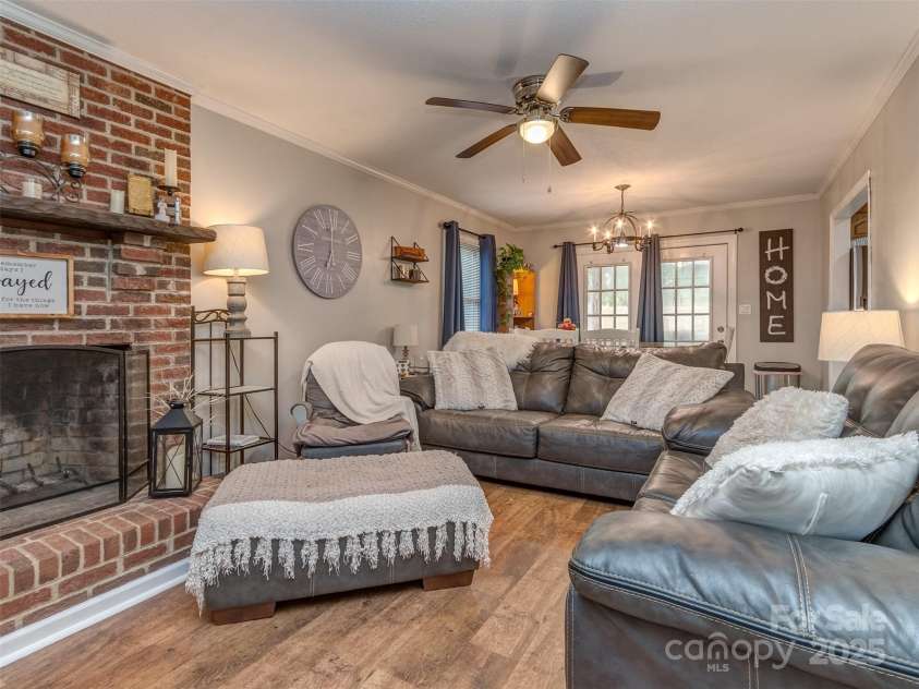 2328 Woodfield Circle, Gastonia, NC 28056.  MLS# CAR4286459, YatesRealty ID 31315. 