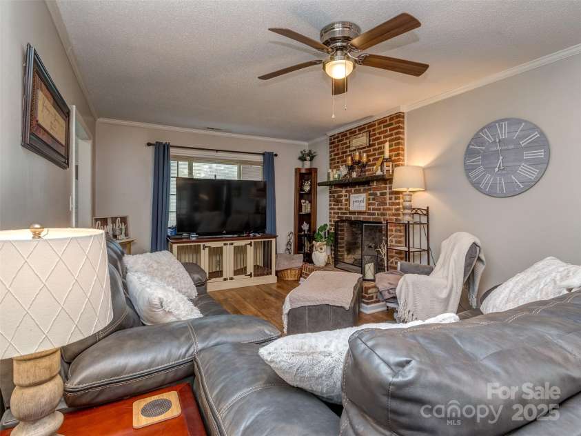 2328 Woodfield Circle, Gastonia, NC 28056.  MLS# CAR4286459, YatesRealty ID 31315. 