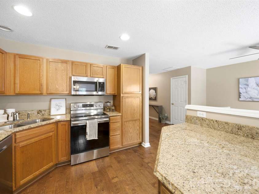 1728 Eagle Ridge Drive, Rock Hill, SC 29732.  MLS# CAR4395113, YatesRealty ID 31316. 
